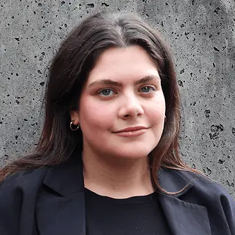 marina_plithakis_feat